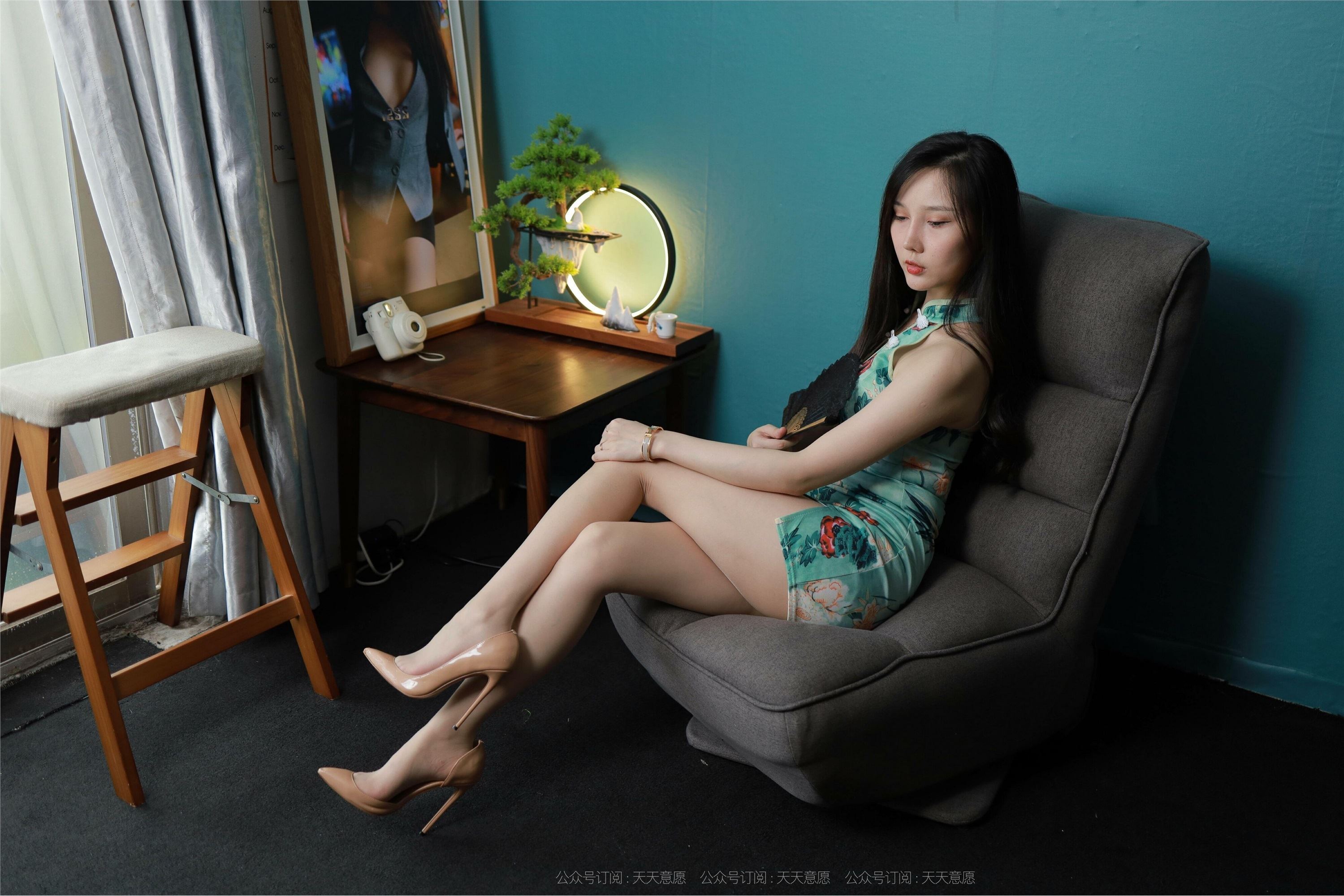 IESS异思趣向  2021.09.04 丝享家909：文欣《天青色等烟雨》